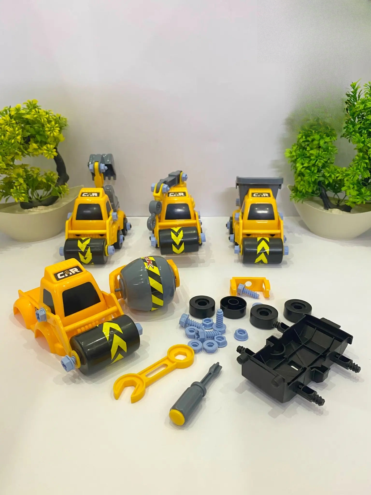 DIY truck building set for kids – 4 buildable construction vehicles