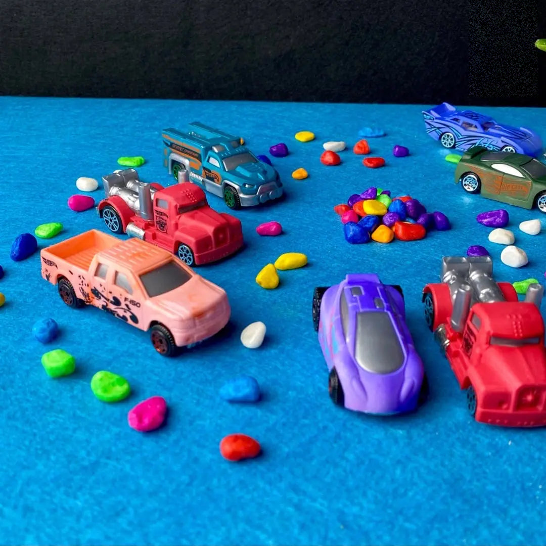 Water-activated Hot Wheels Color Shifters vehicle for children